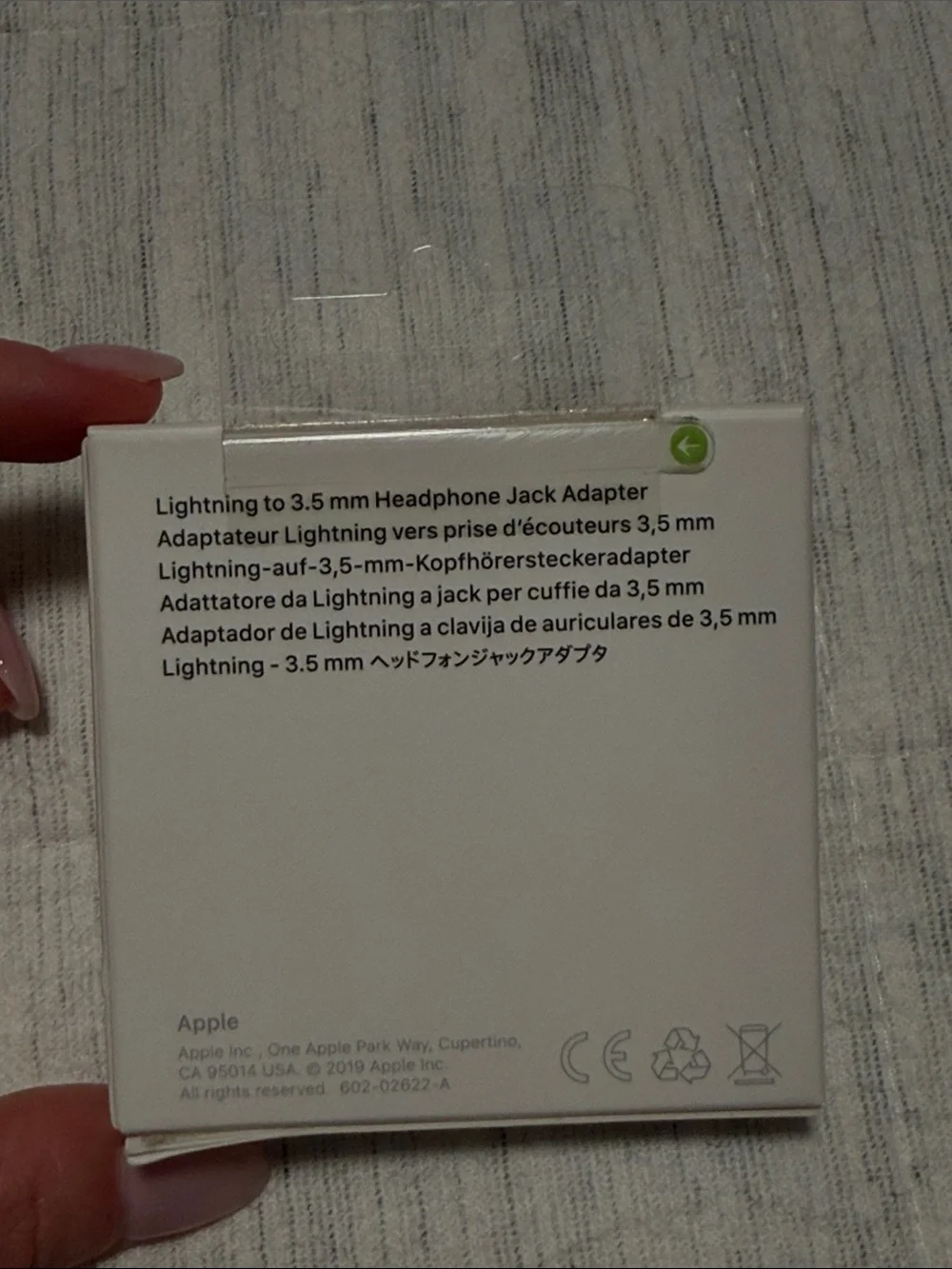 Apple Lightning to 3.5mm Adapter - White